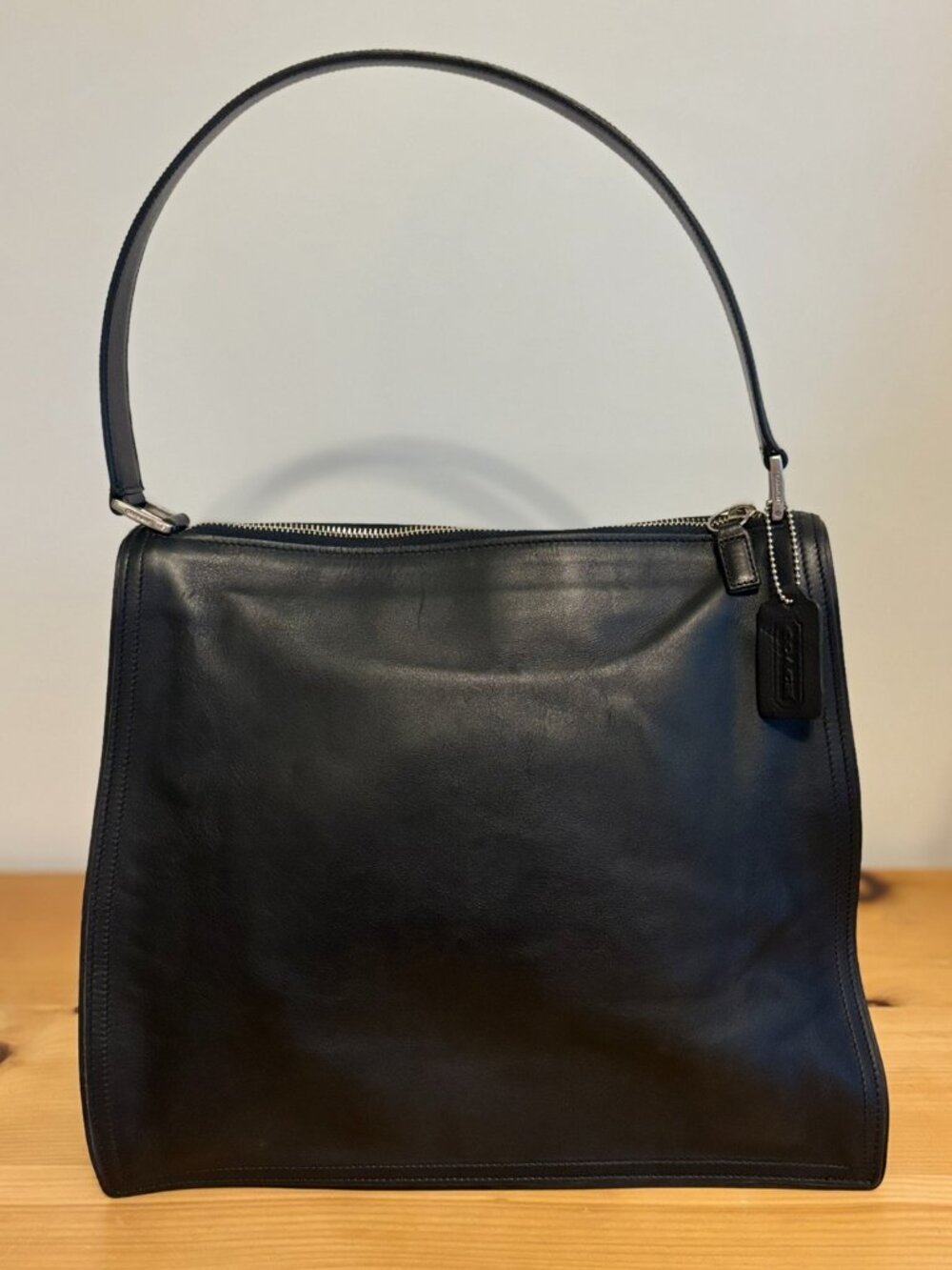 Vintage Coach Monterey Hobo Bag. Black Leather, Silver Hardware, #6143 - Picture 6 of 13